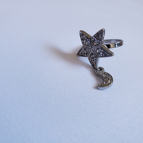 Star Ring With Moon Charm - Picture 3 of 16